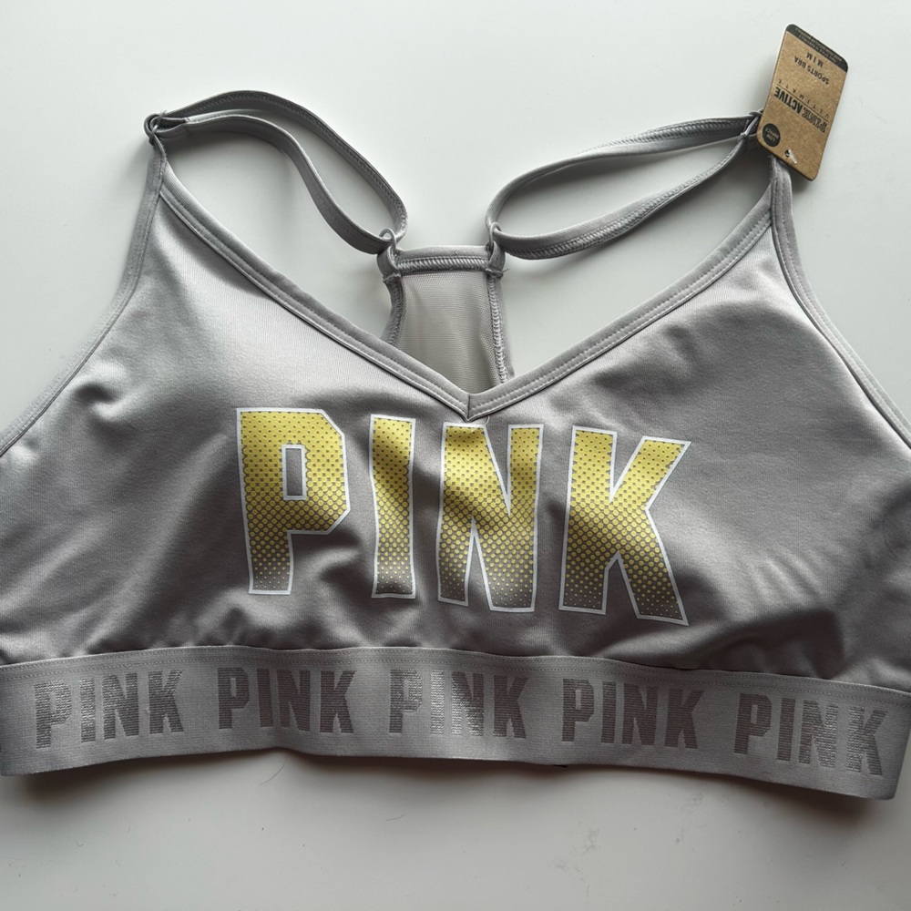 PINK NWT work-out bra. Size medium.